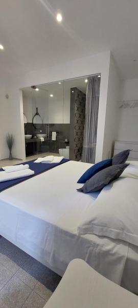 Miramare rooms b&b